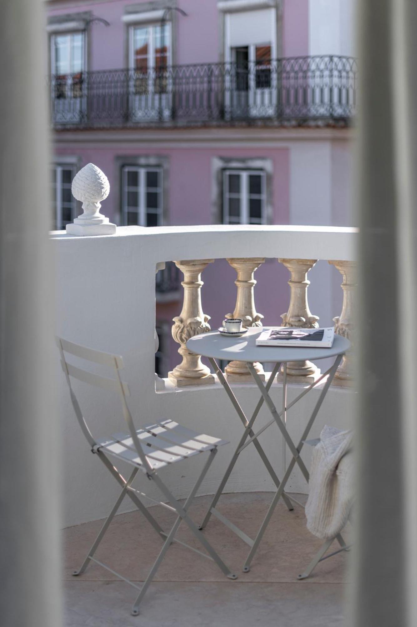 Montecarmo12 - Design Boutique Hotel Lisboa Kültér fotó
